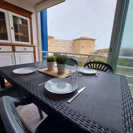 Apartment Climatise 2p Cabine, 50m De La Plage, Parking, Loggia, Equipements Modernes - Fr-1-326-747 *